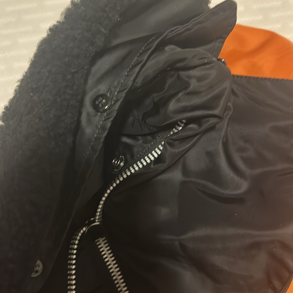 Alpha Industries Reversible Jacket - Picture 6 of 6